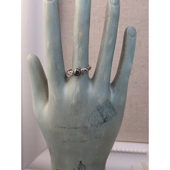 Sterling Silver Black Pearl Ring Size 7.25 Iridescent Gem Vintage Boho Style - Picture 4 of 7